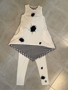 KidCuteTure Sz 12 Black White Tunic & Capris